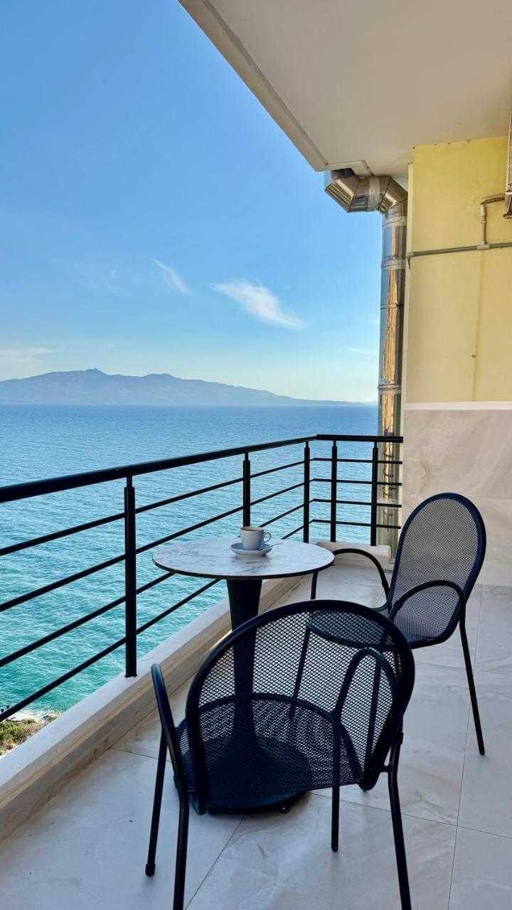 Appartamento Viola Sea View Penthouse Sarandë Esterno foto