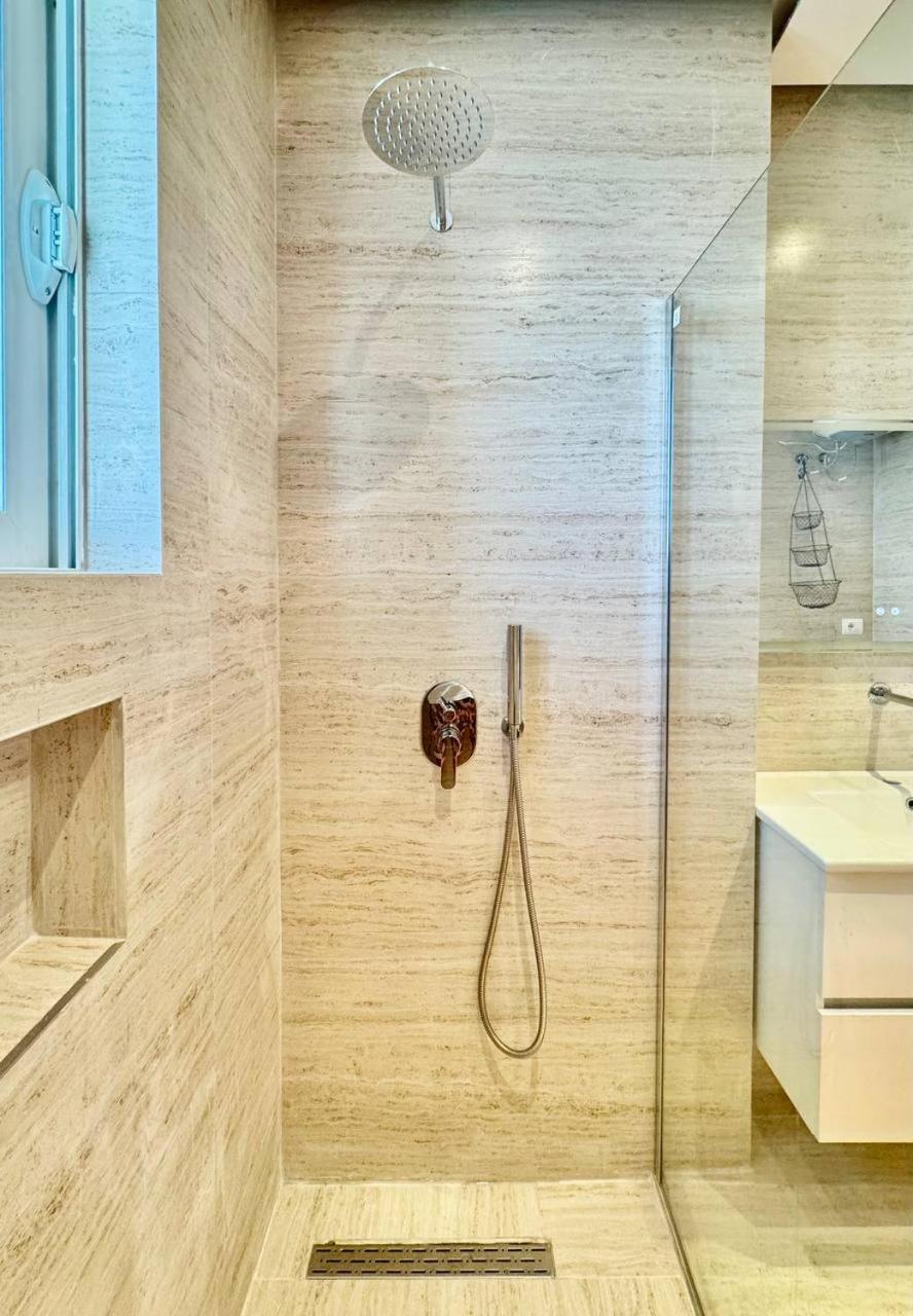 Appartamento Viola Sea View Penthouse Sarandë Esterno foto