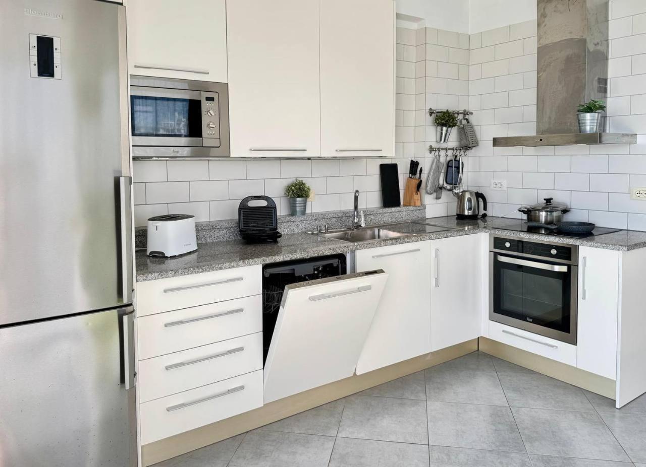 Appartamento Viola Sea View Penthouse Sarandë Esterno foto