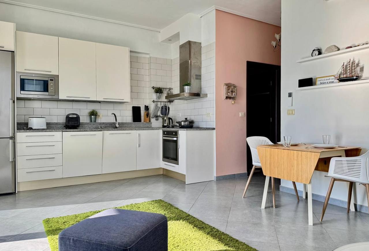 Appartamento Viola Sea View Penthouse Sarandë Esterno foto