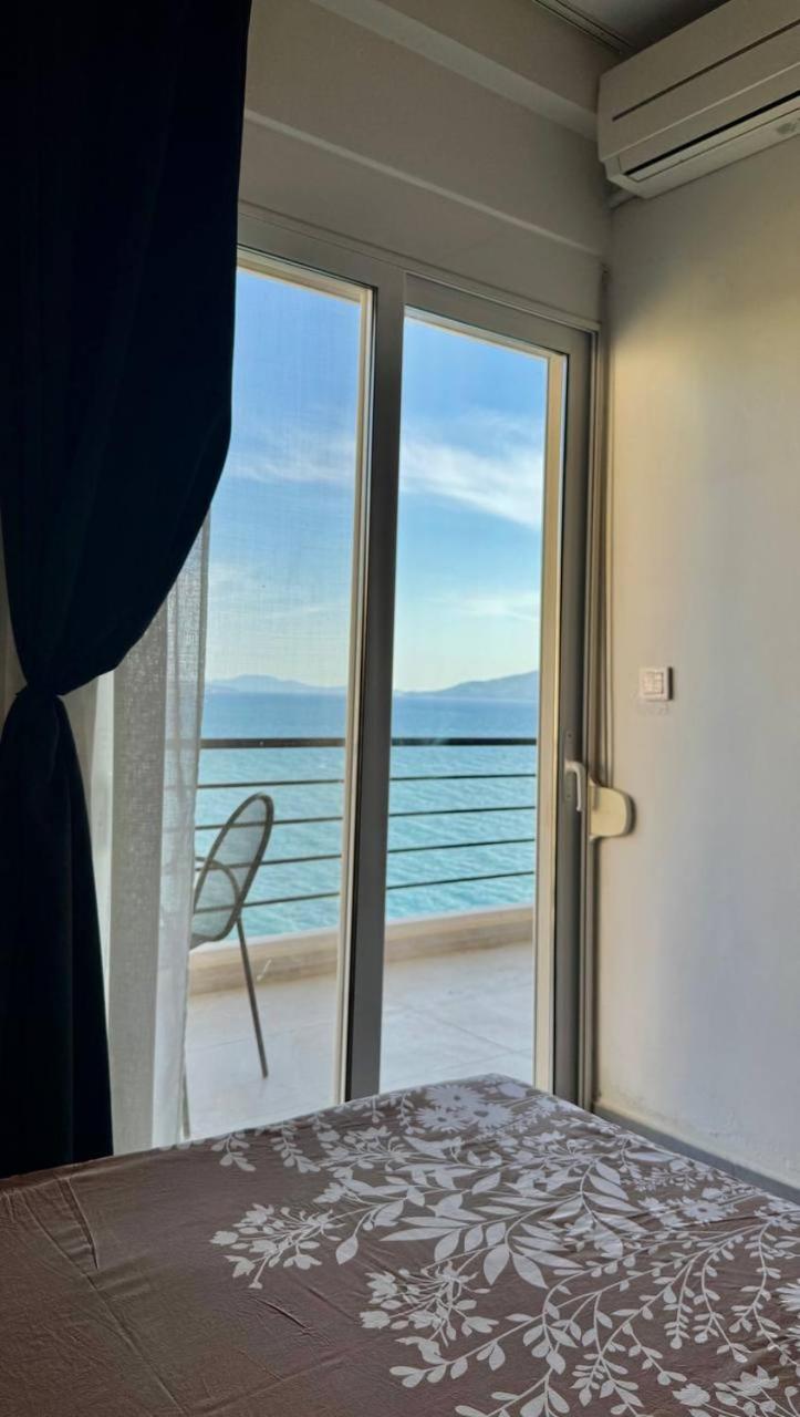 Appartamento Viola Sea View Penthouse Sarandë Esterno foto