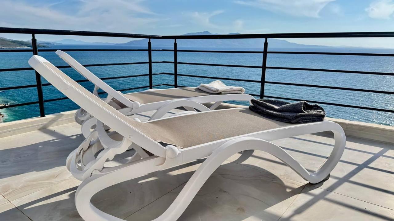 Appartamento Viola Sea View Penthouse Sarandë Esterno foto